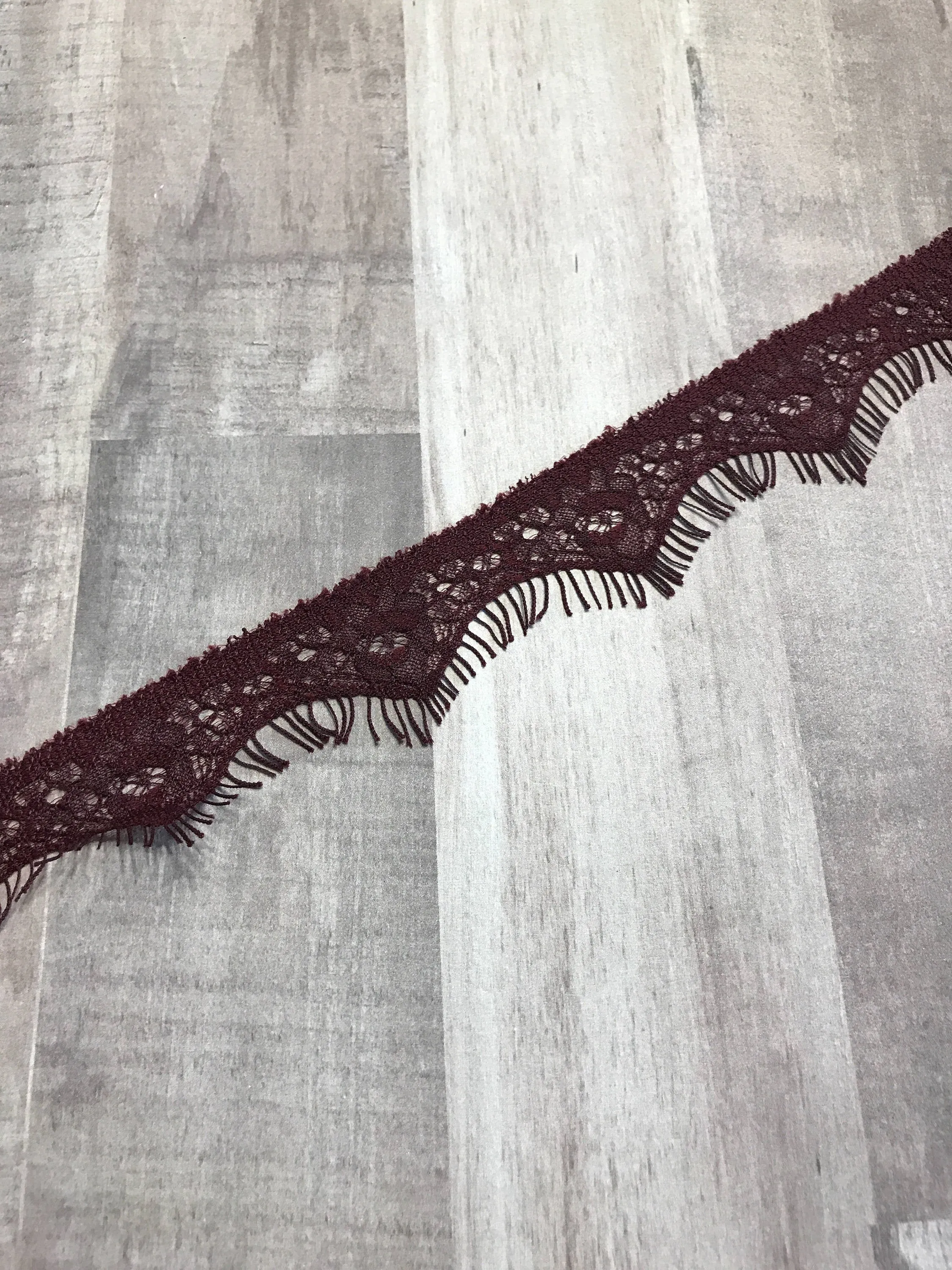 3Yds Wine 1" Wide Eyelash Lace Trim