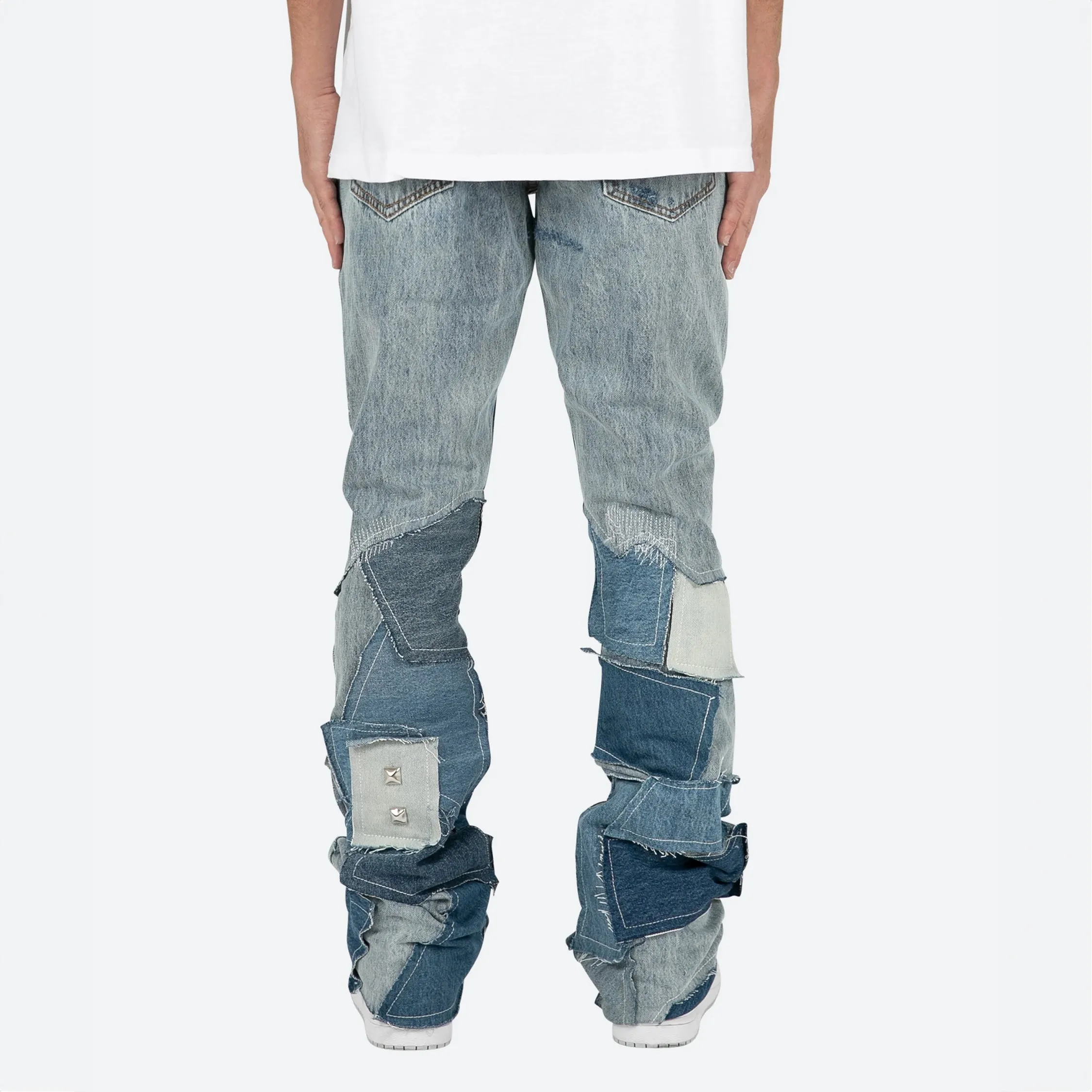 MNML B424 Patch Flare Denim Jean