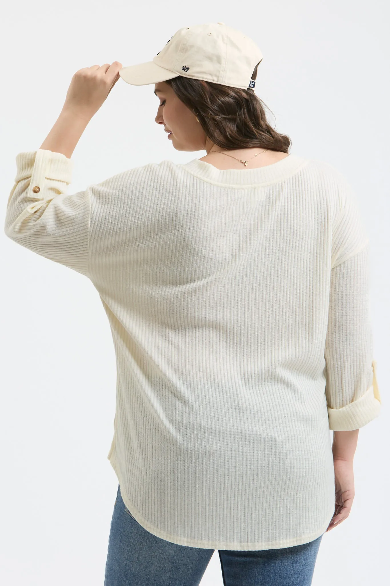 PLUS 3/4 TAB SLEEVE HENLEY KNIT TOP