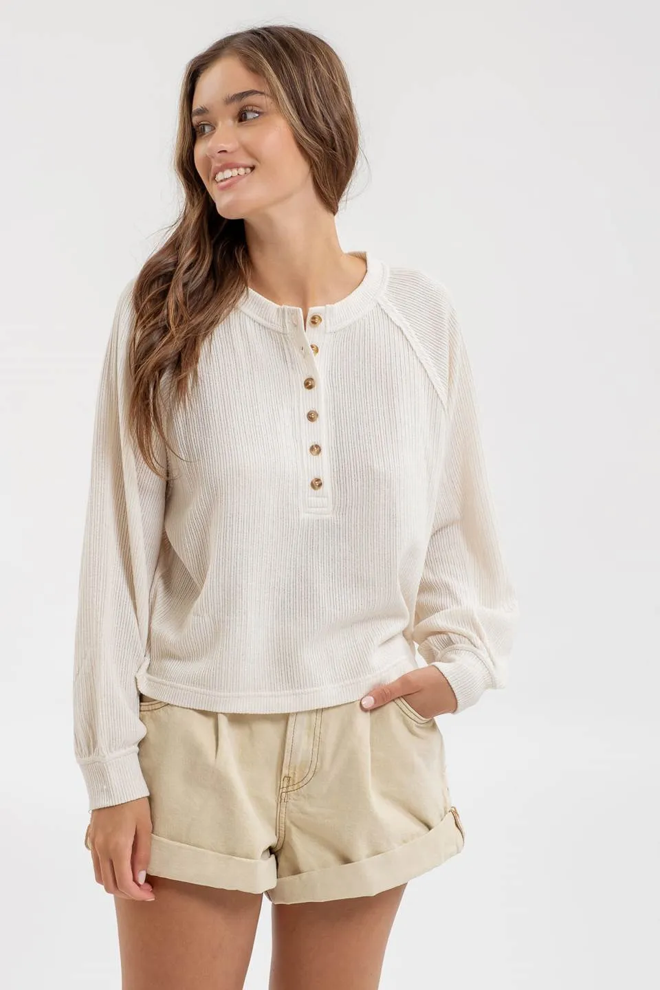 RAGLAN LONG SLEEVE HENLEY KNIT TOP